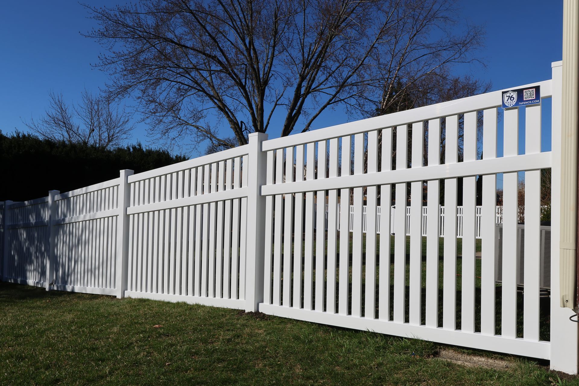 vinyl fence installation Illinois