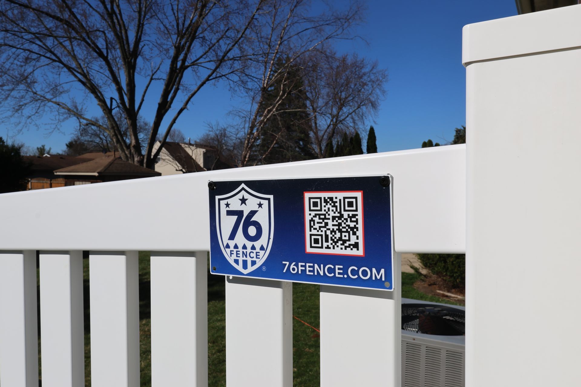 vinyl fence installation Illinois