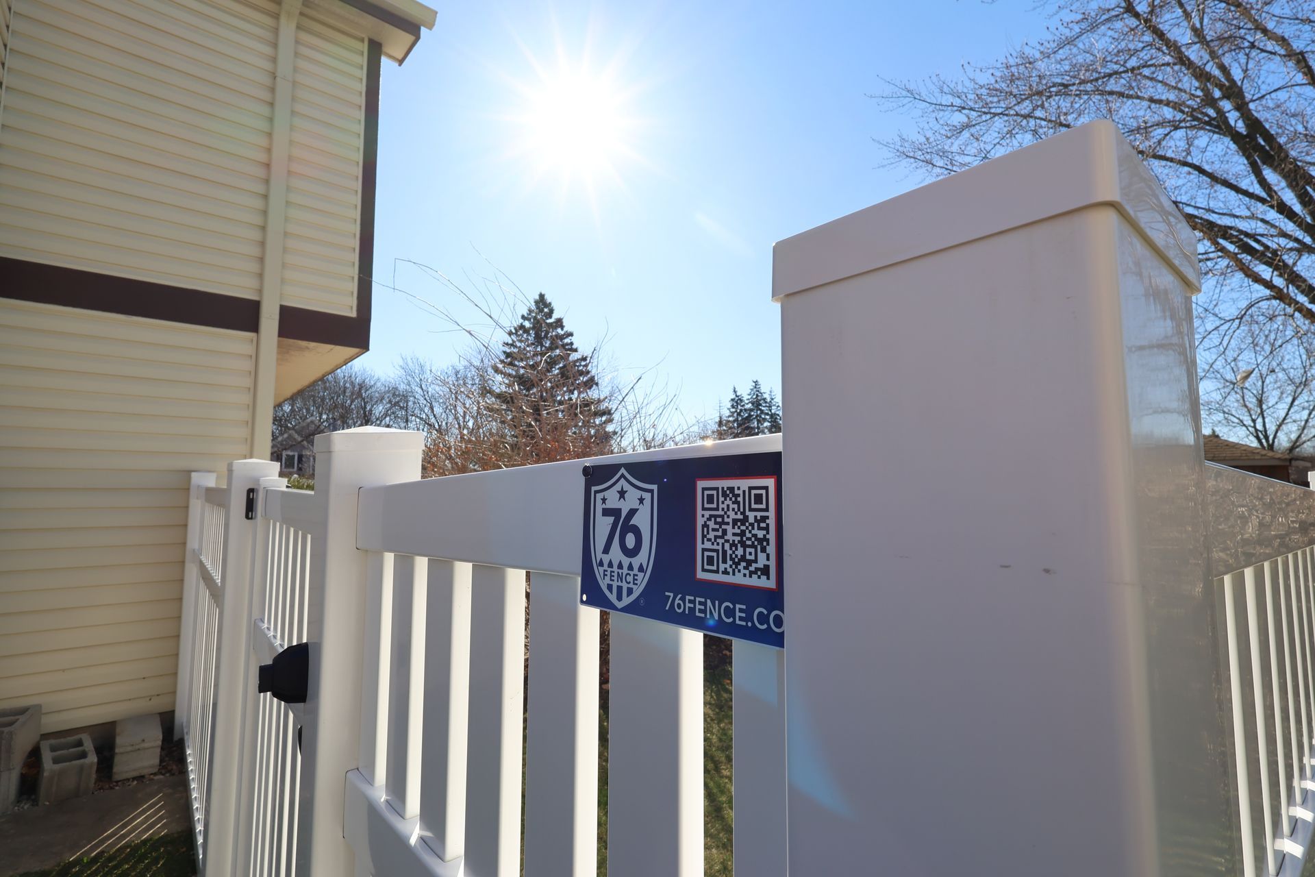 vinyl fence installation Illinois