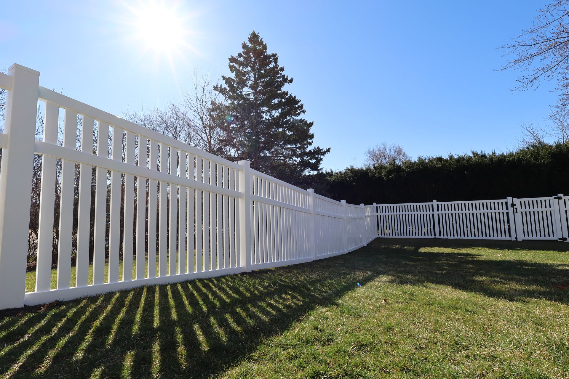 vinyl fence installation Illinois