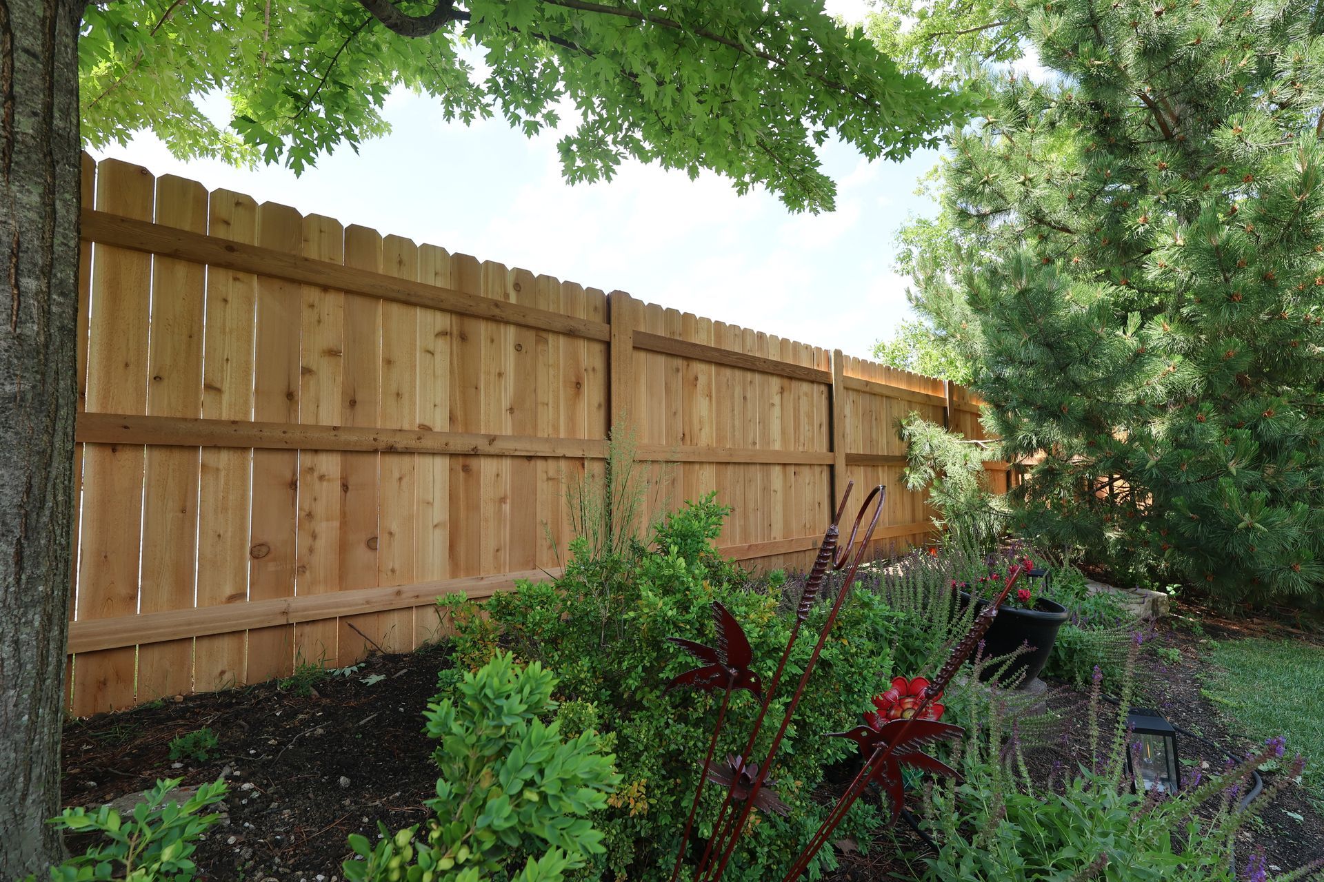 cedar fence installation Illinois