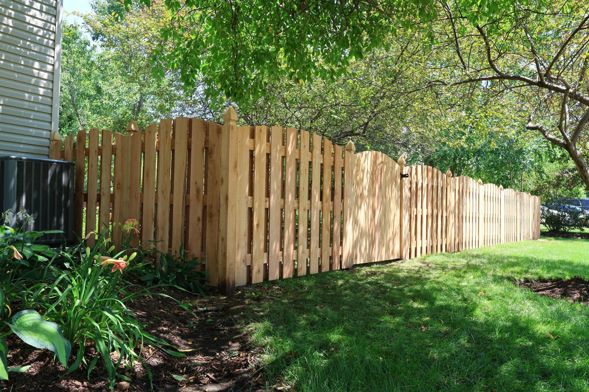 cedar fence installation Illinois