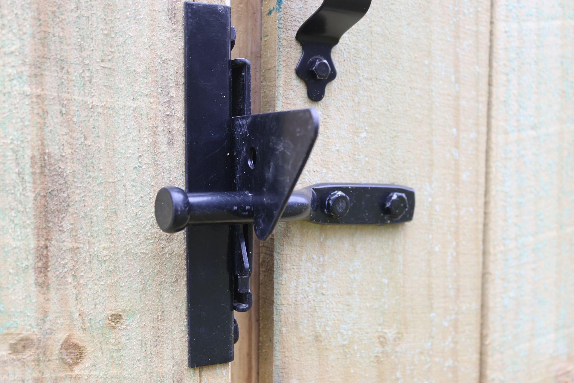 gate hardware latches installation illinois