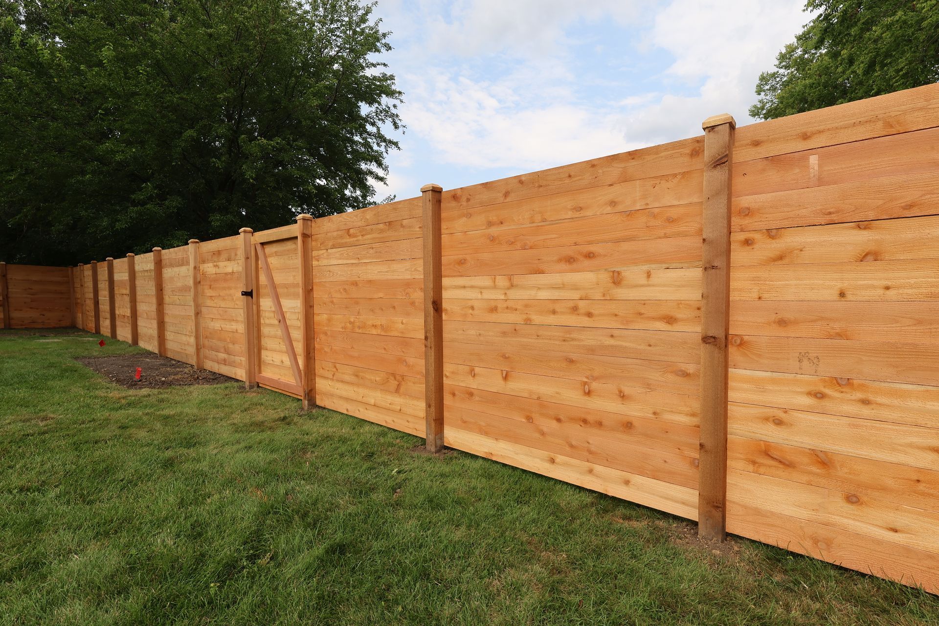 cedar fence installation Illinois