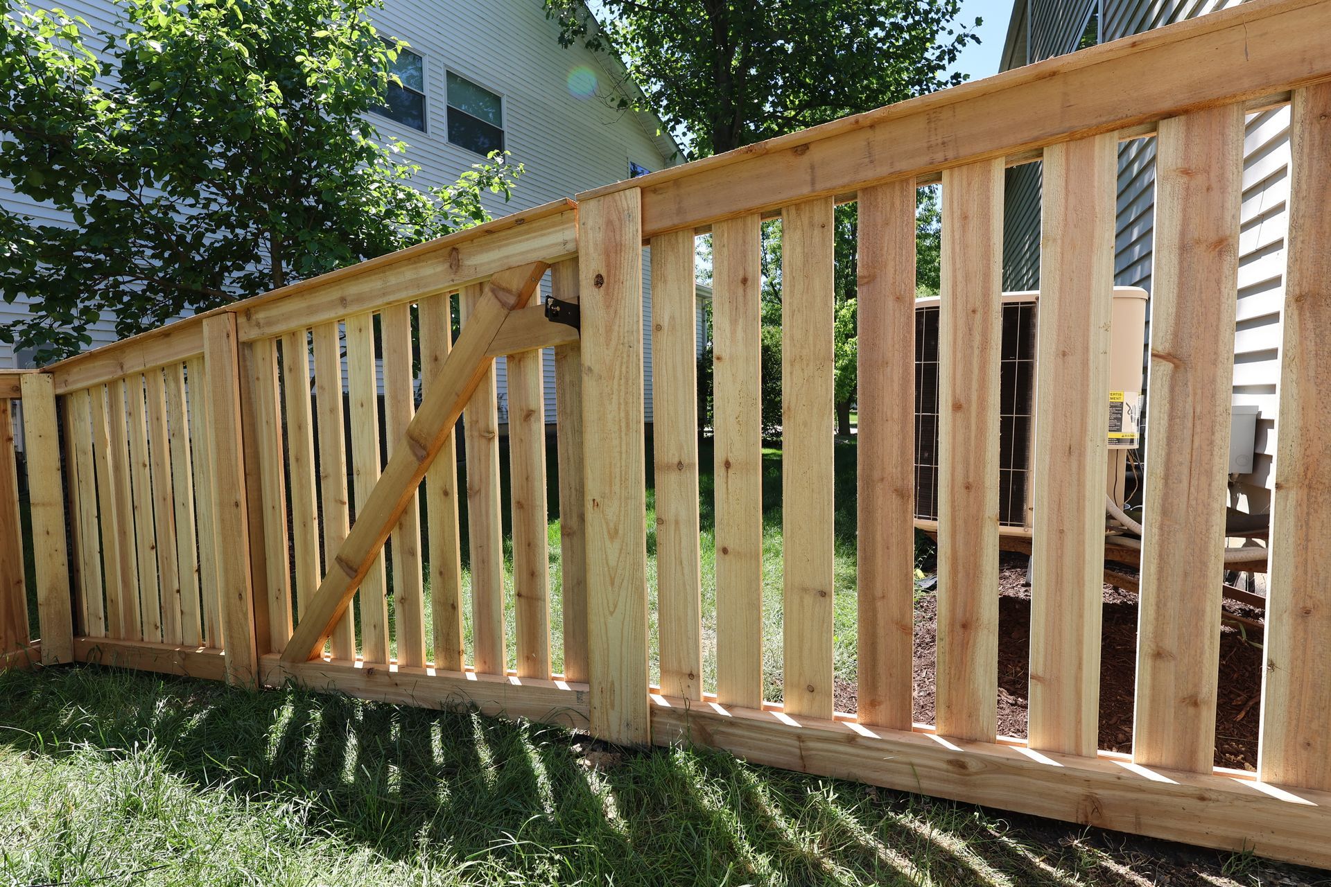 cedar fence company illinois