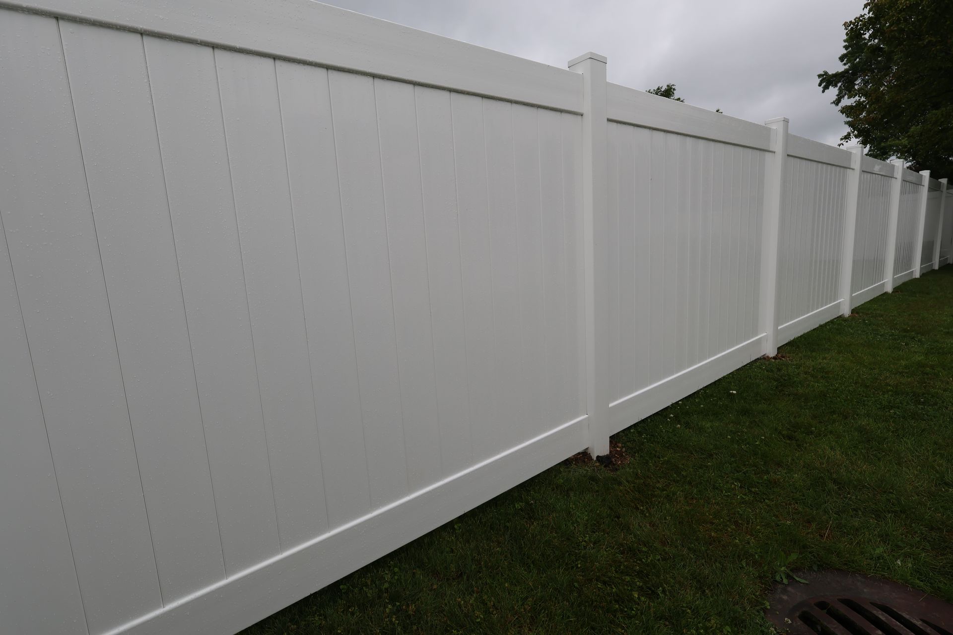 vinyl fence company illinois