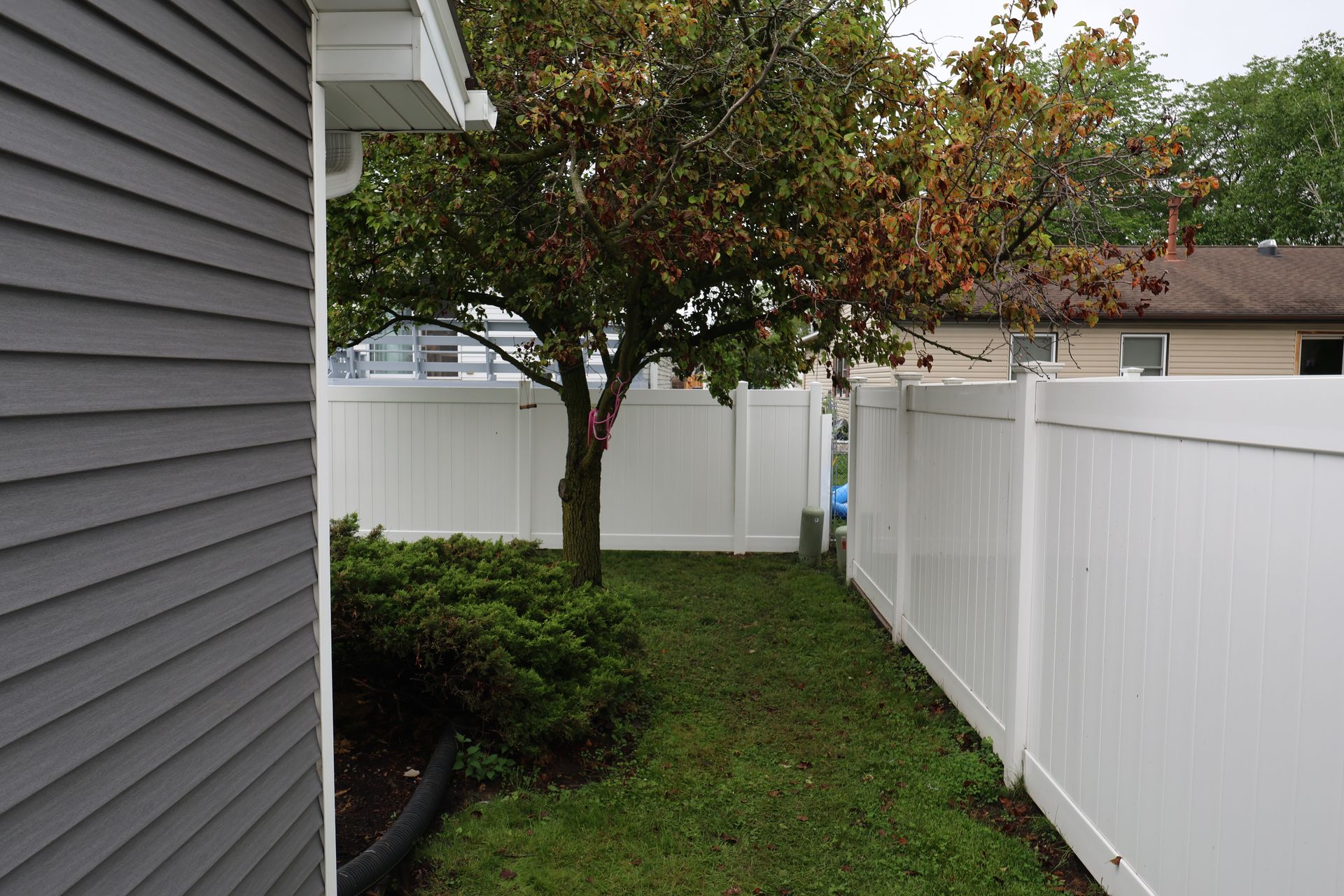 vinyl fence company illinois