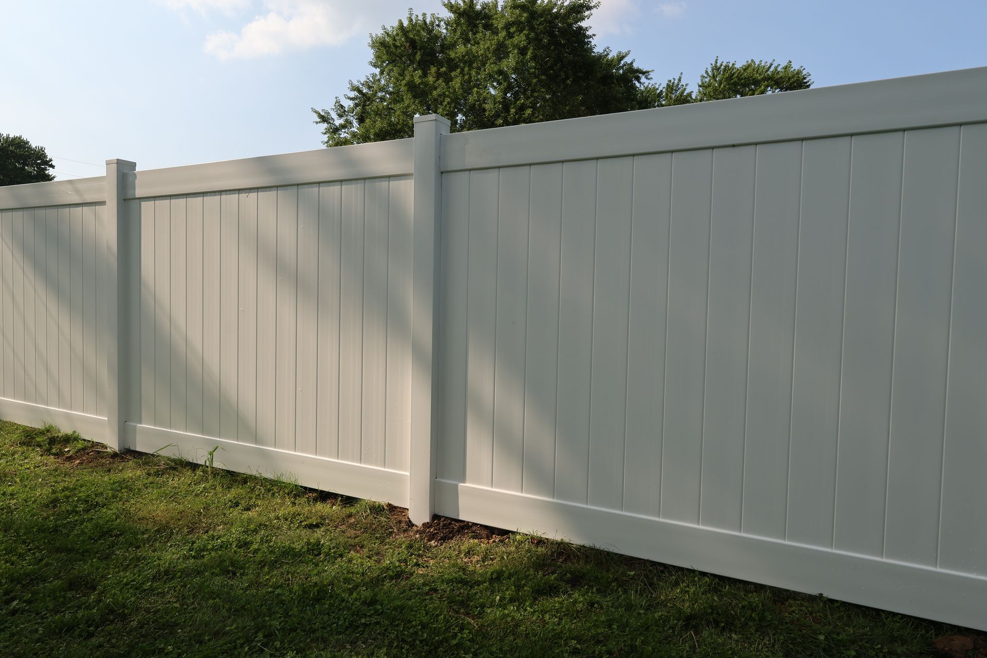 vinyl fence installation Illinois