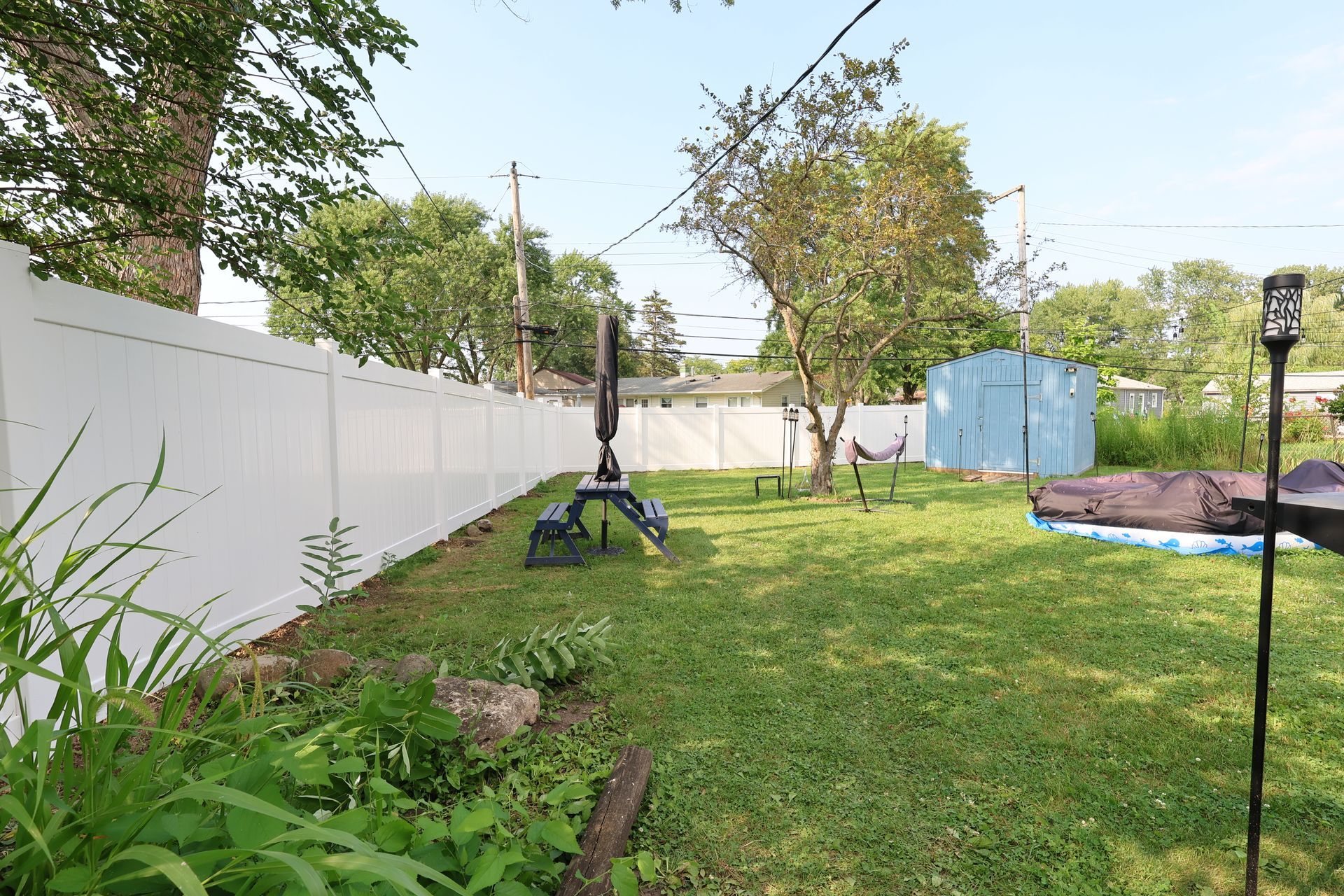 vinyl fence installation Illinois