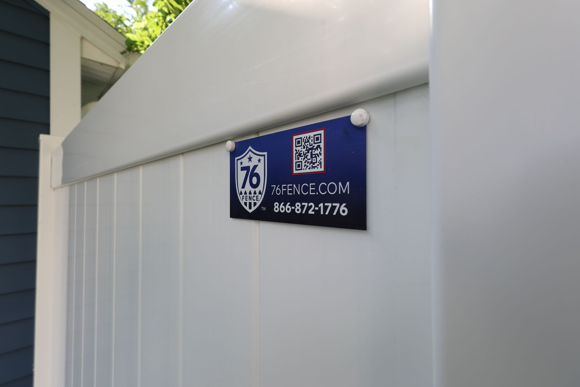 vinyl fence installation Illinois