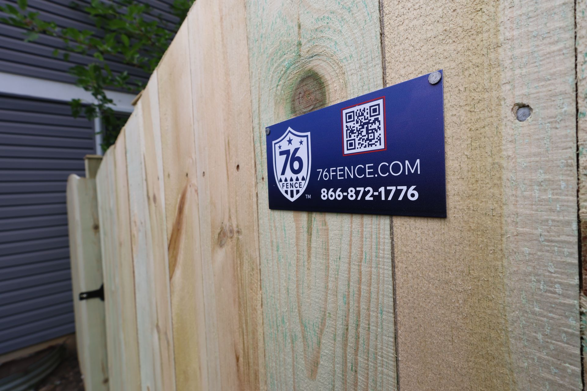 wood fence company illinois