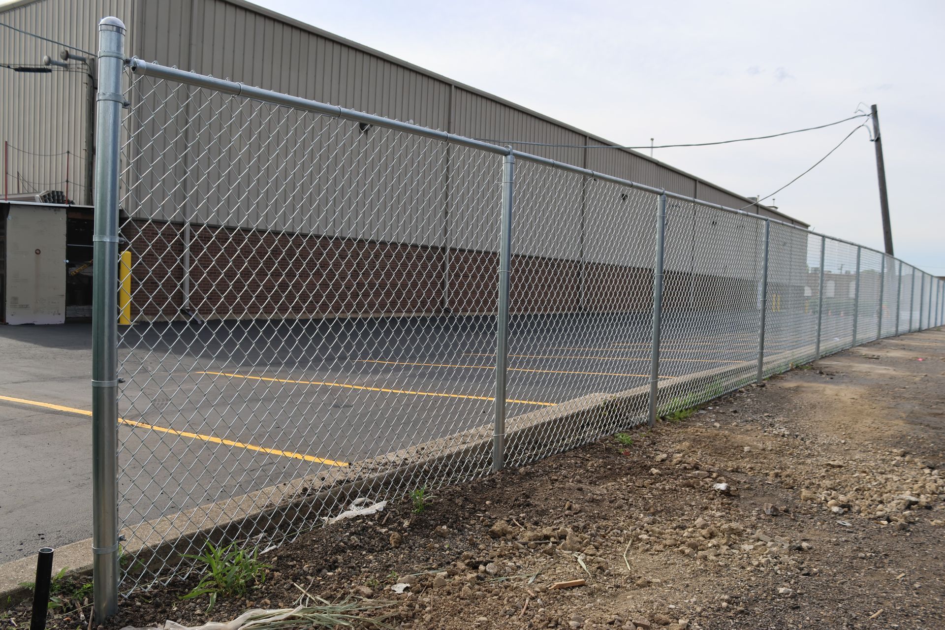 chain link fence installation Illinois