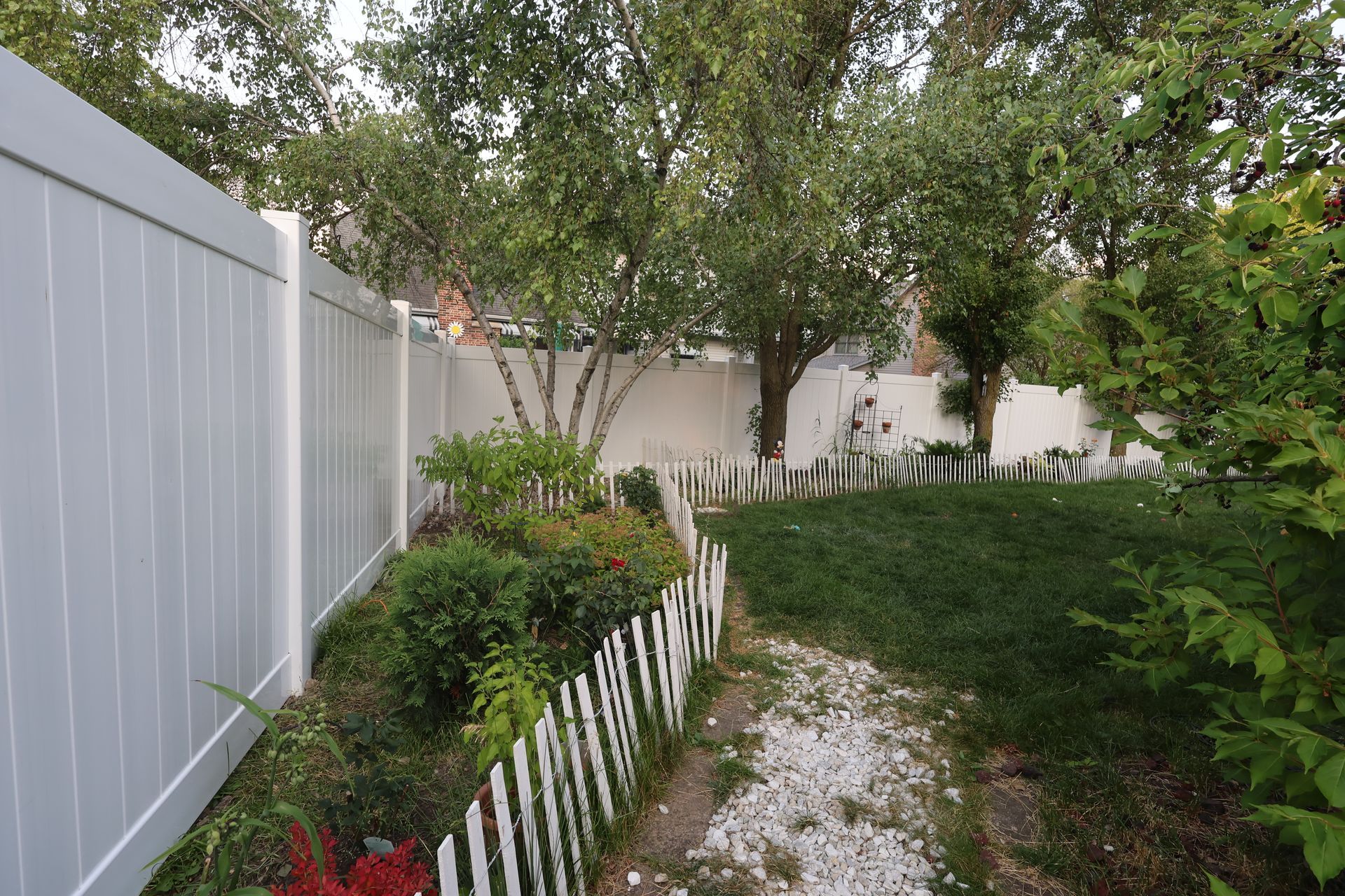 vinyl fence company Illinois