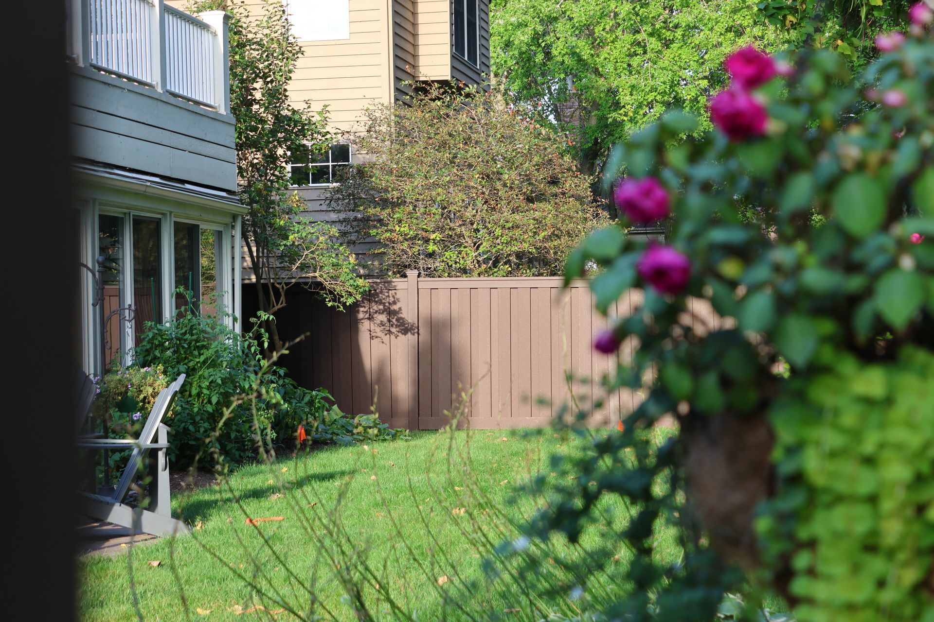 Composite fence installation Illinois
