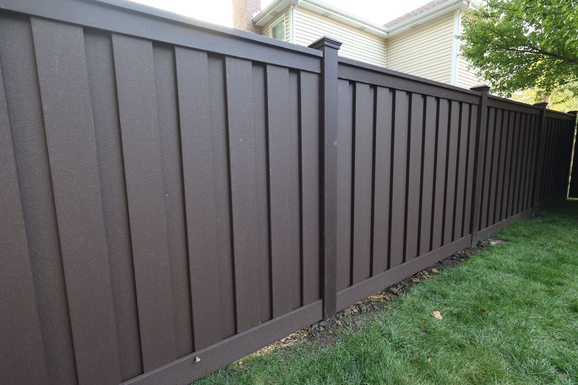 privacy fence installation Illinois