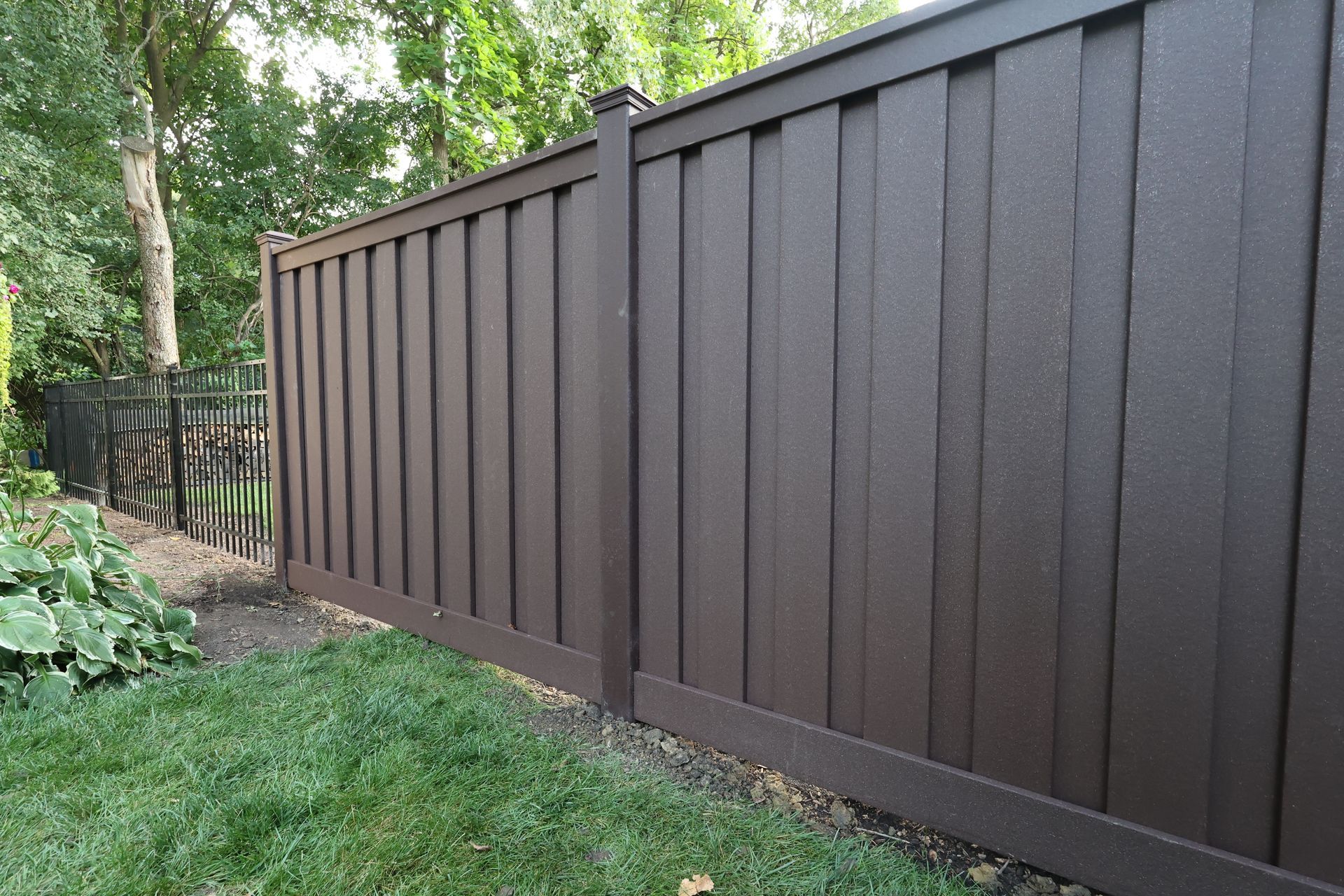 Composite fence installation Illinois