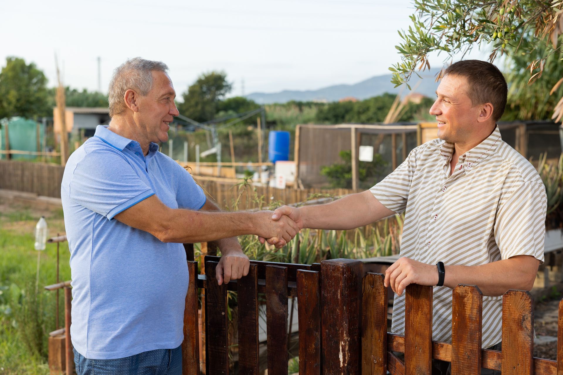 Illinois property survey showing fence location
