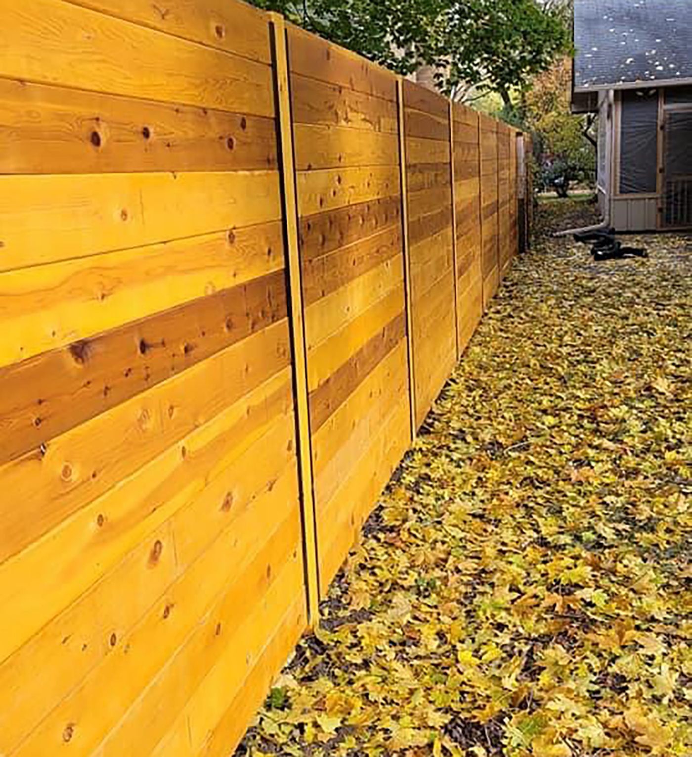 horizontal fence installation illinois