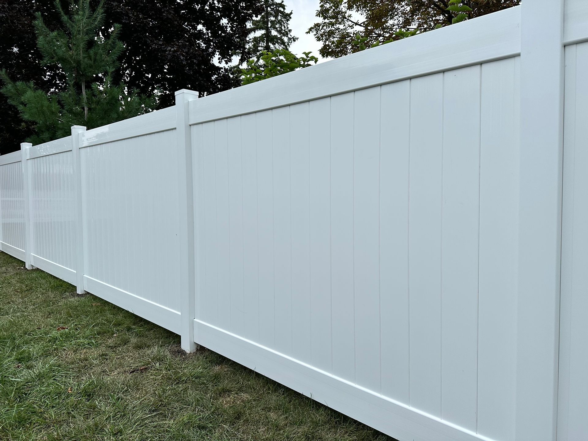 vinyl fence installation Illinois