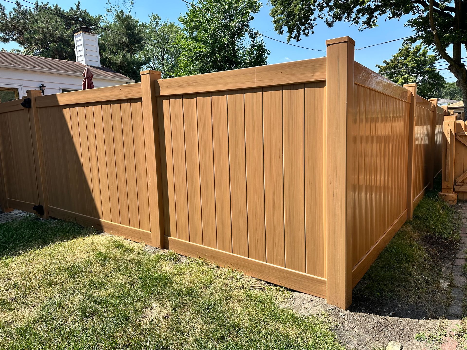 vinyl fence installation Illinois
