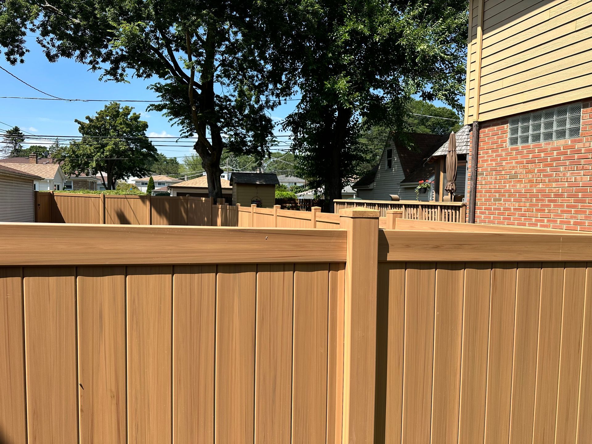 vinyl fence installation Illinois