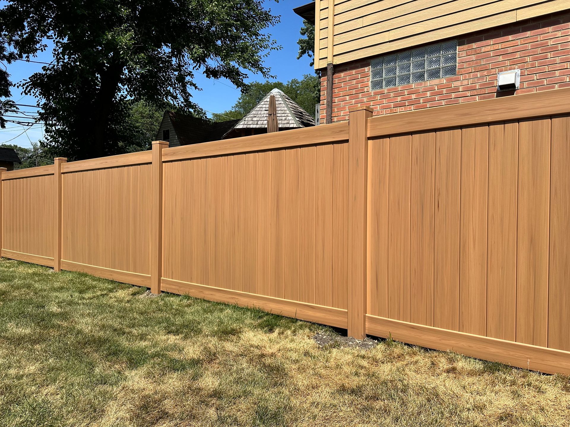 vinyl fence installation Illinois