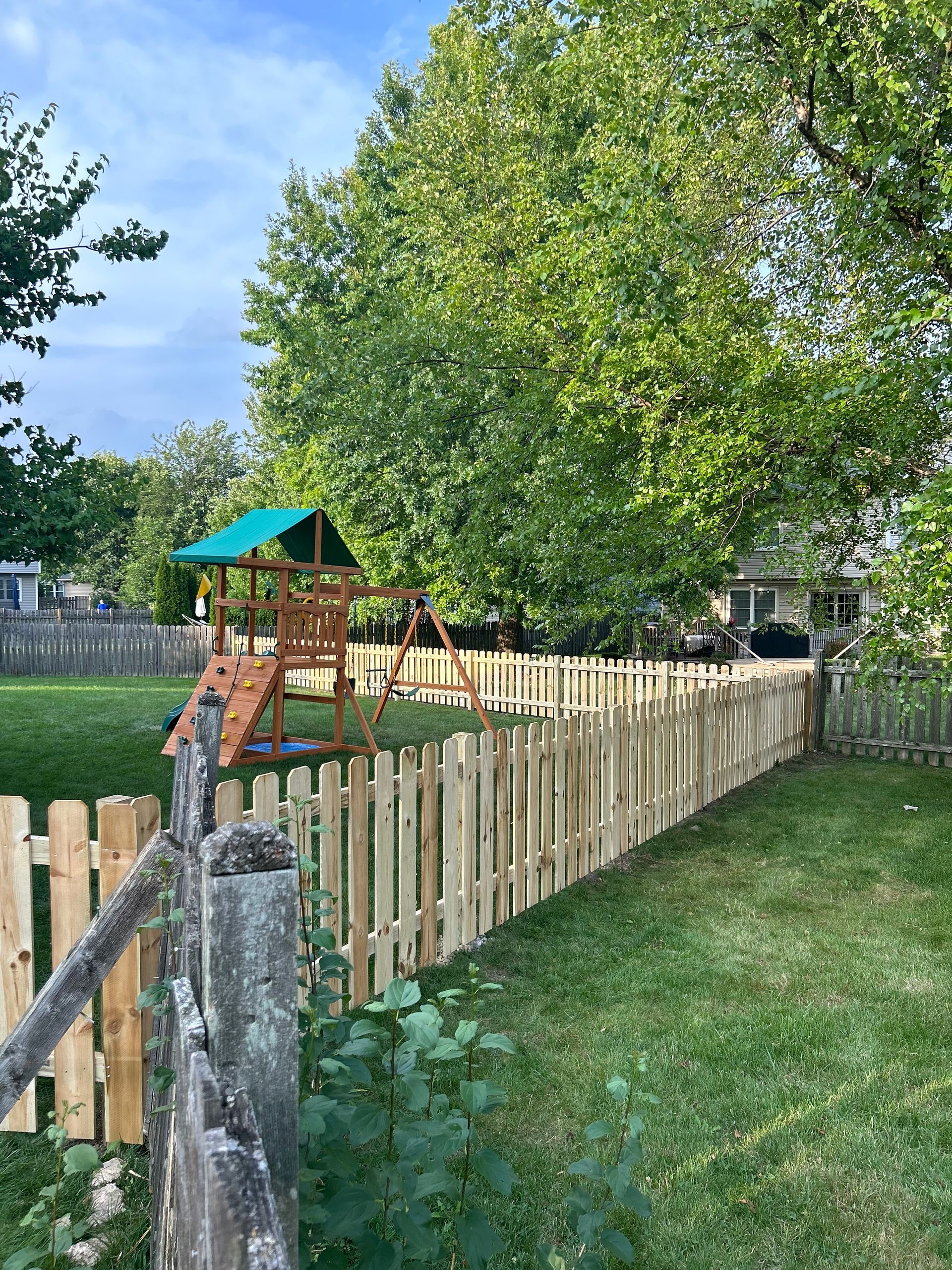 pressure treated pine fence installation illinois