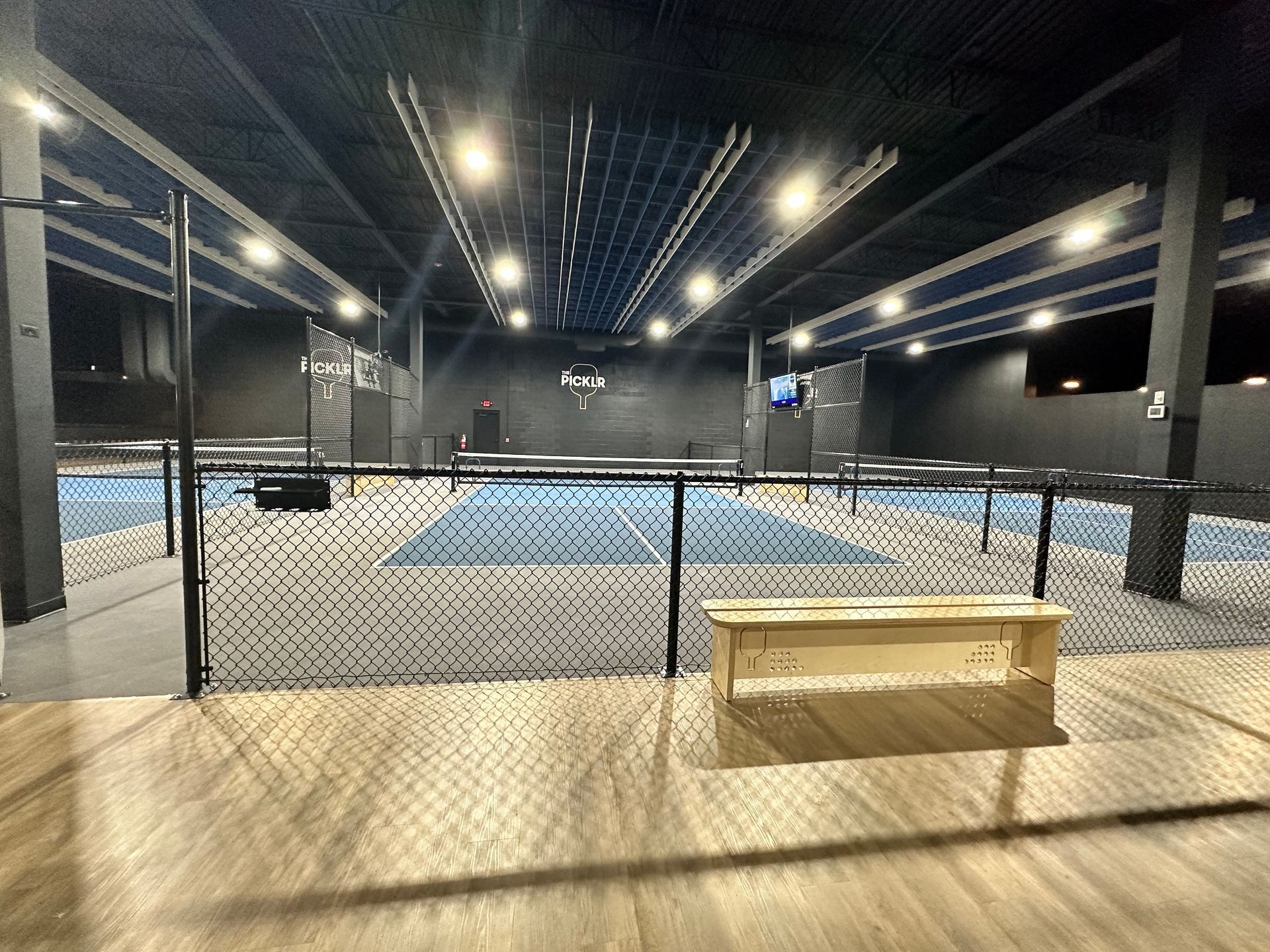 chain link fence installation Illinois