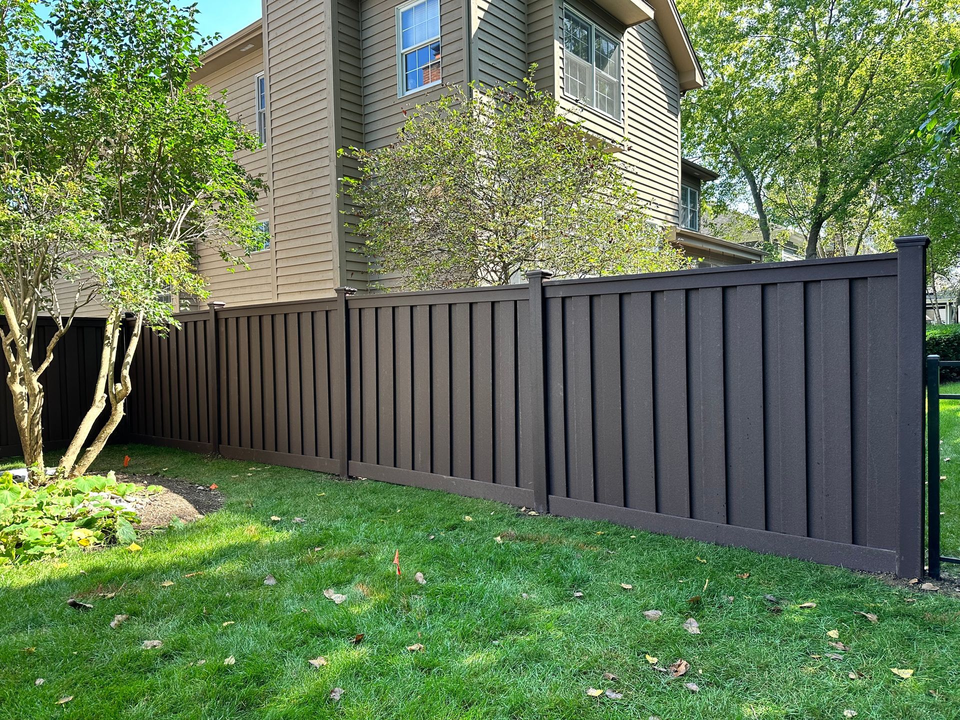Composite fence installation Illinois