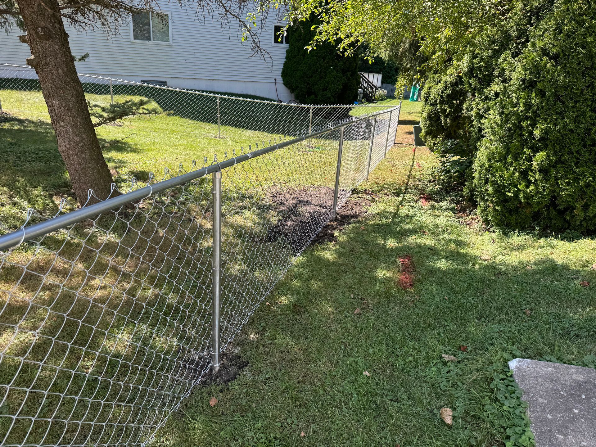 chain link fence installation Illinois