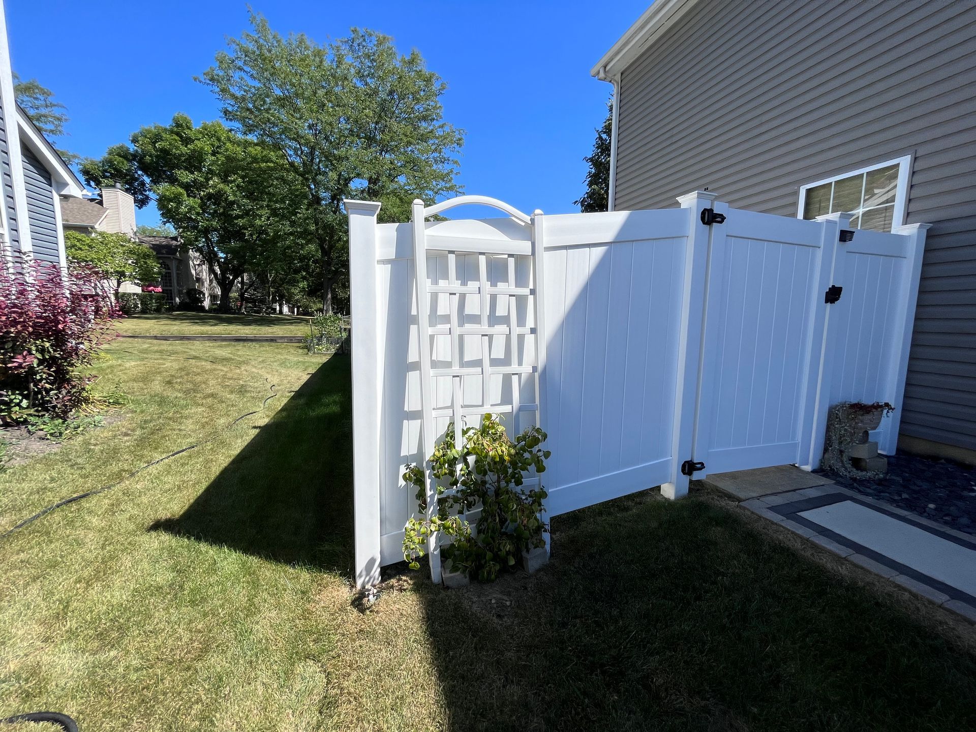 vinyl fence installation illinois
