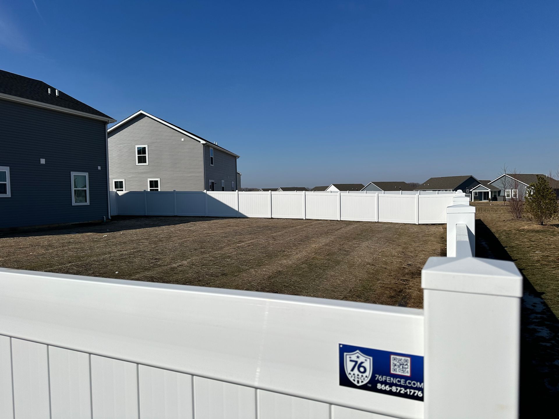 vinyl fence installation Illinois