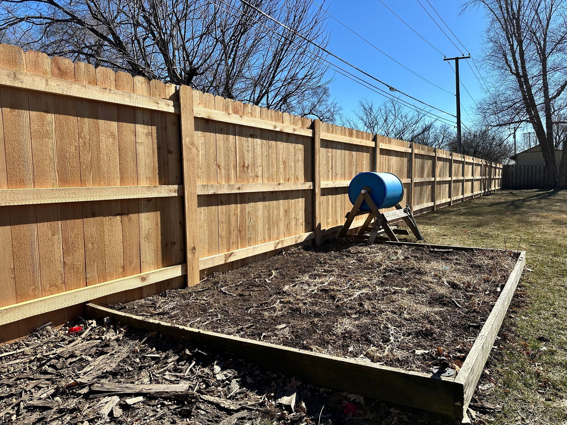 cedar fence installation Illinois