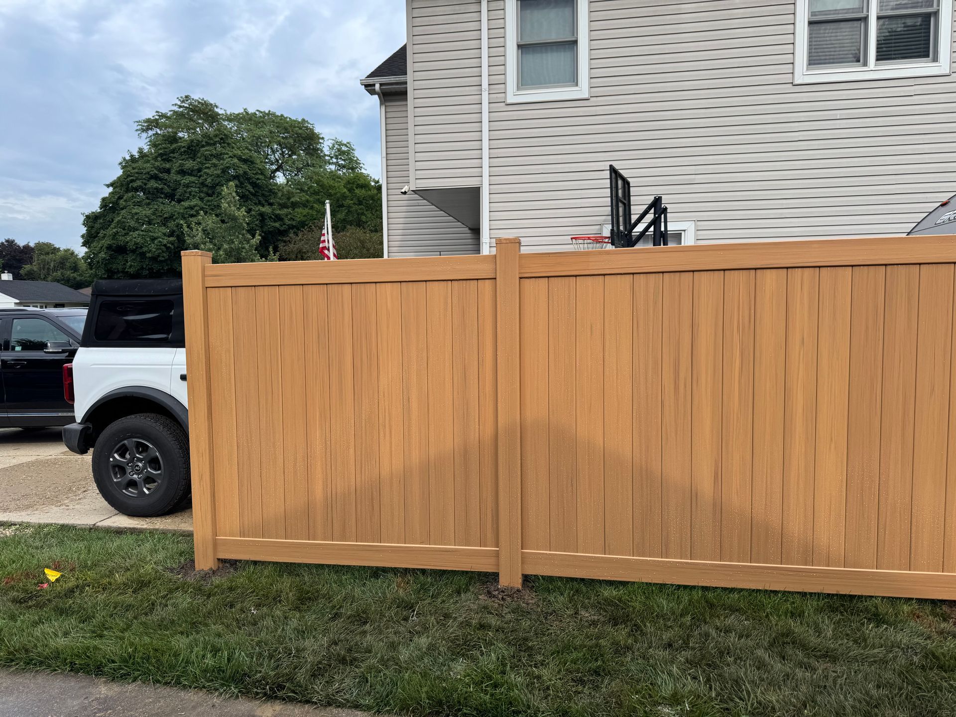 vinyl fence installation Illinois