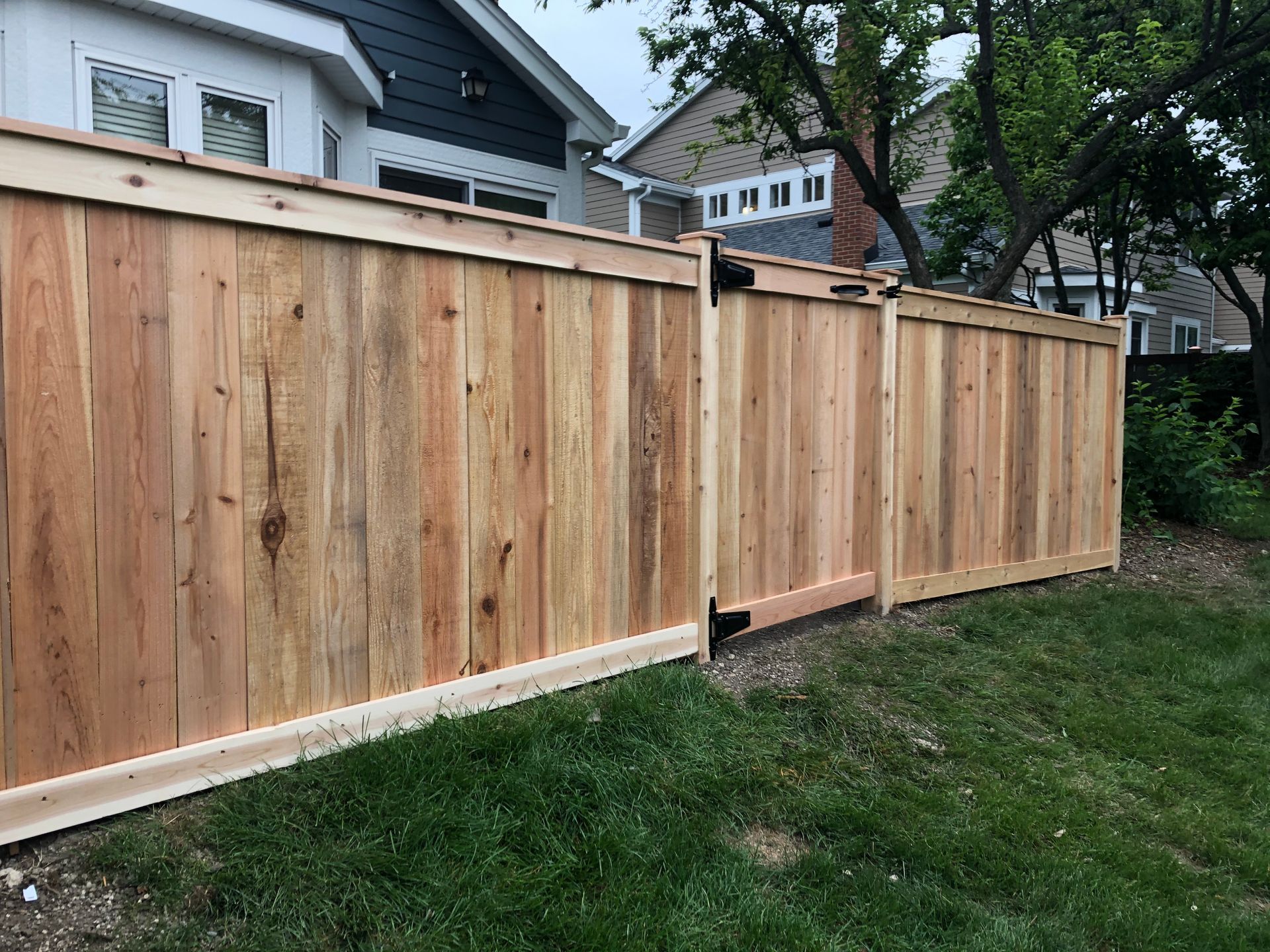 cedar fence installation illinois