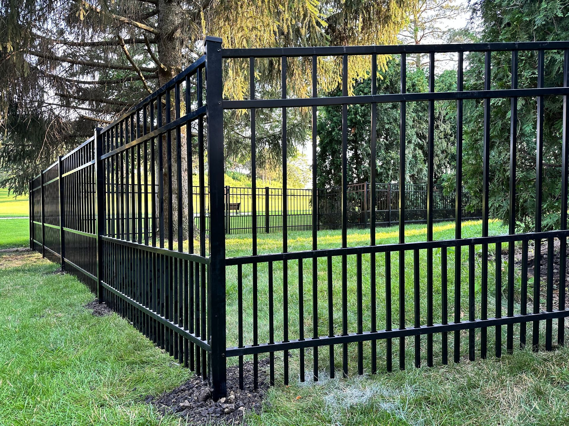aluminum fence installation Illinois