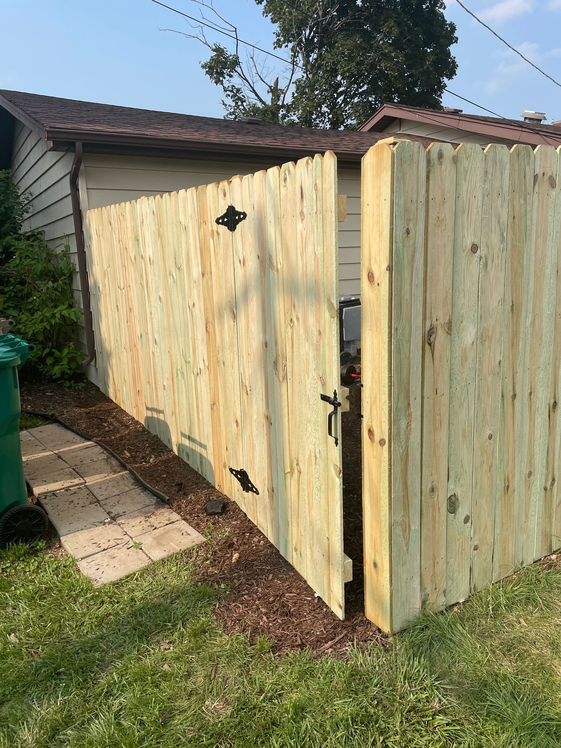 pressure treated pine fence installation illinois