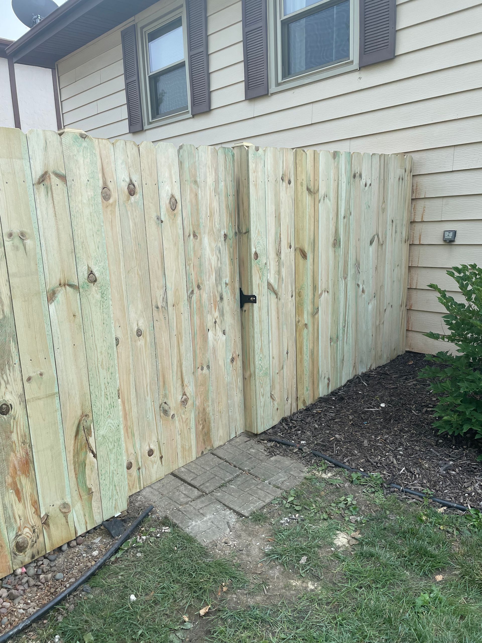 pressure treated pine fence installation illinois