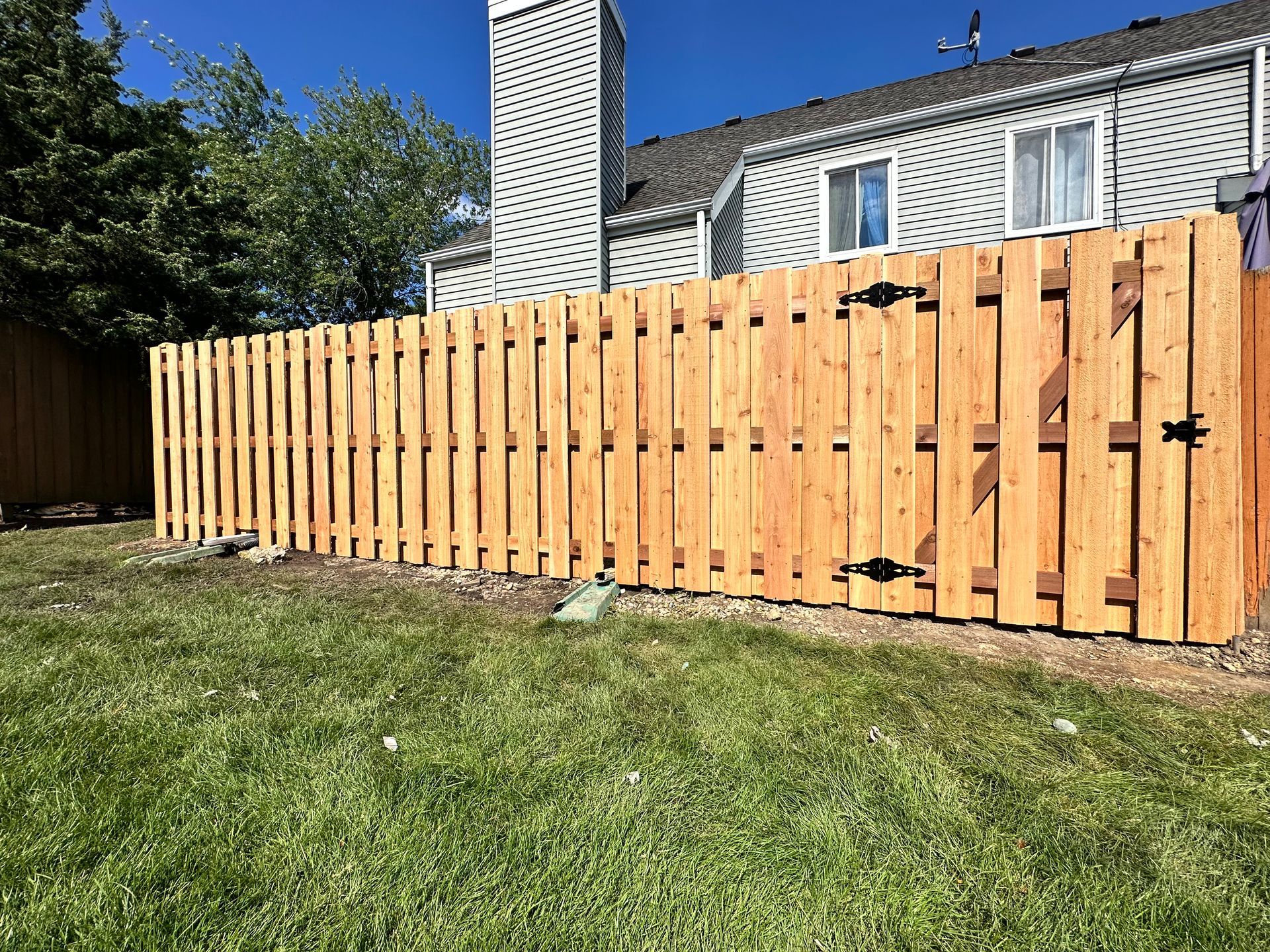 cedar fence installation Illinois