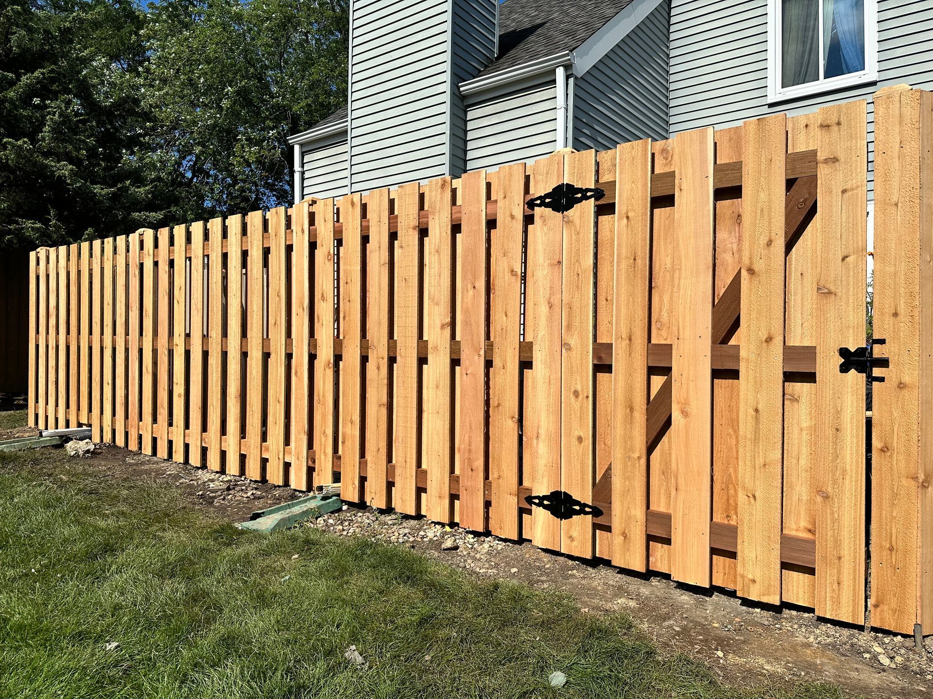 cedar fence installation Illinois