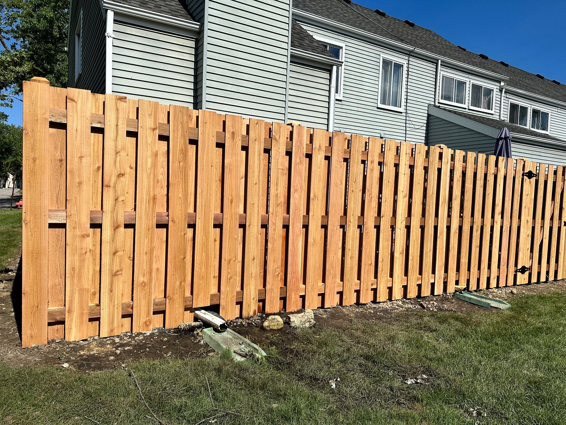 cedar fence installation Illinois
