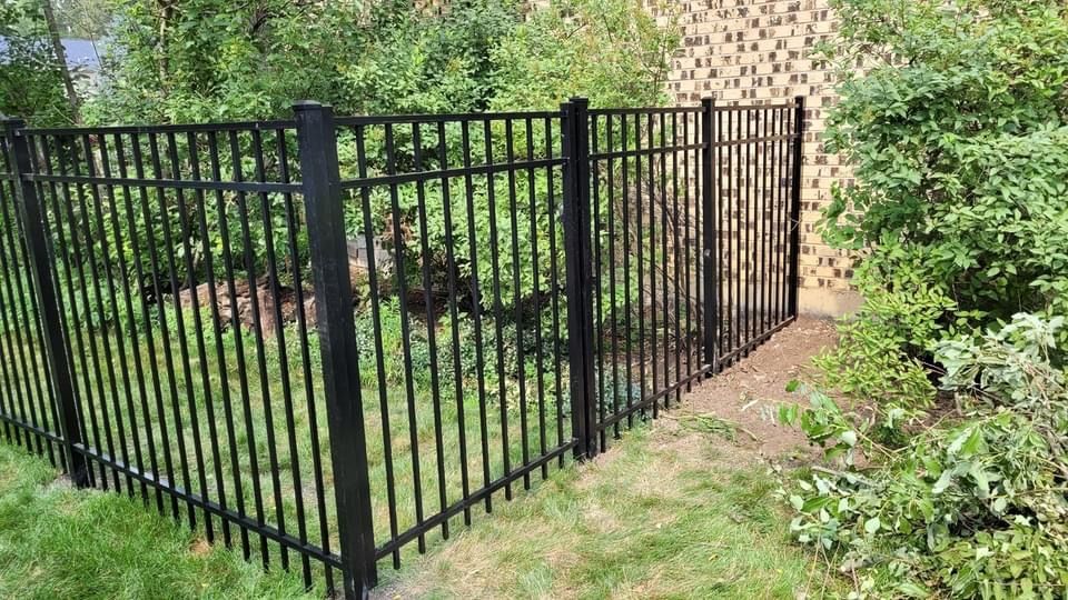 aluminum fence installation illinois