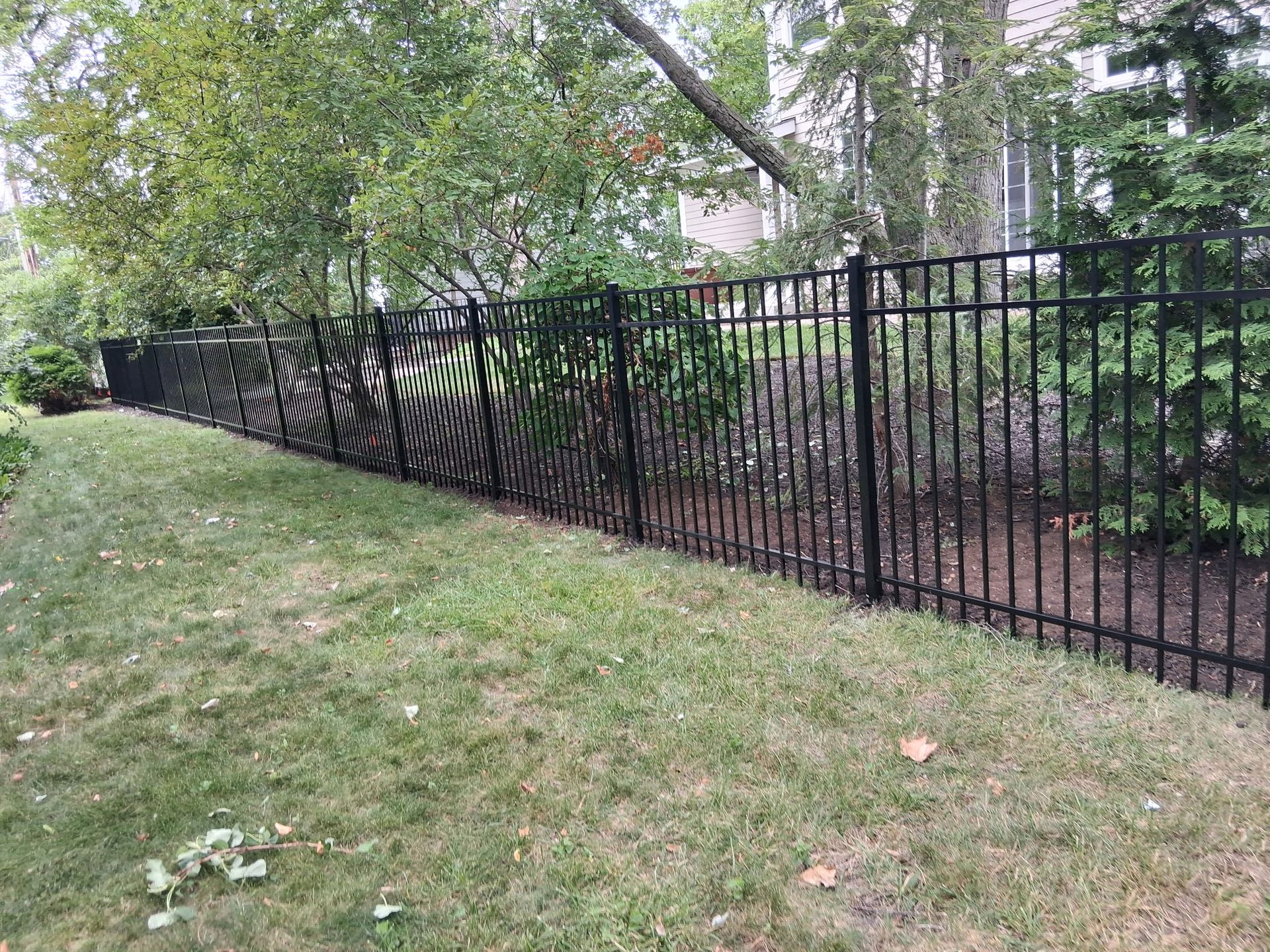 ornamental aluminum fence installation Illinois