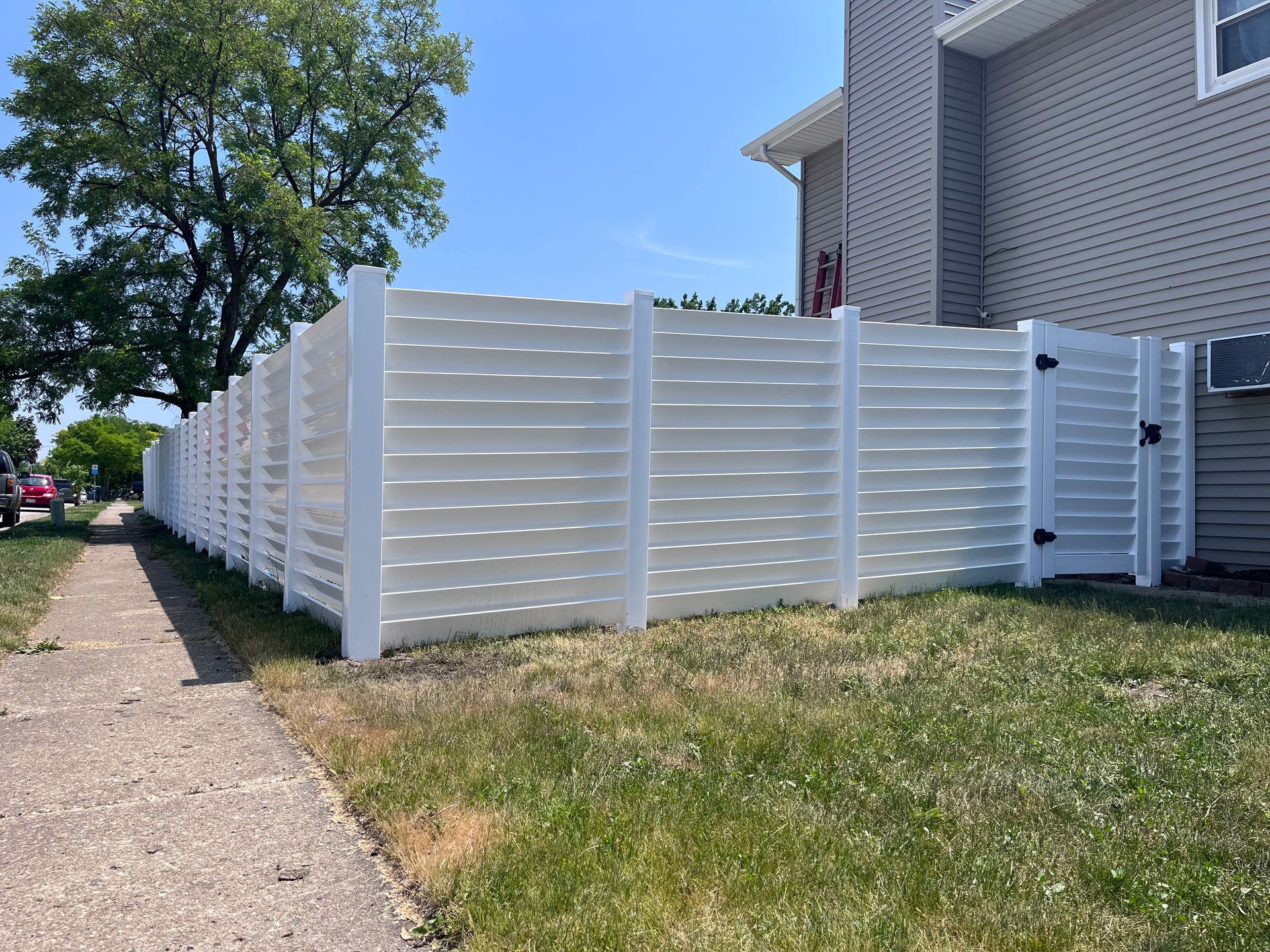 vinyl fence installation illinois