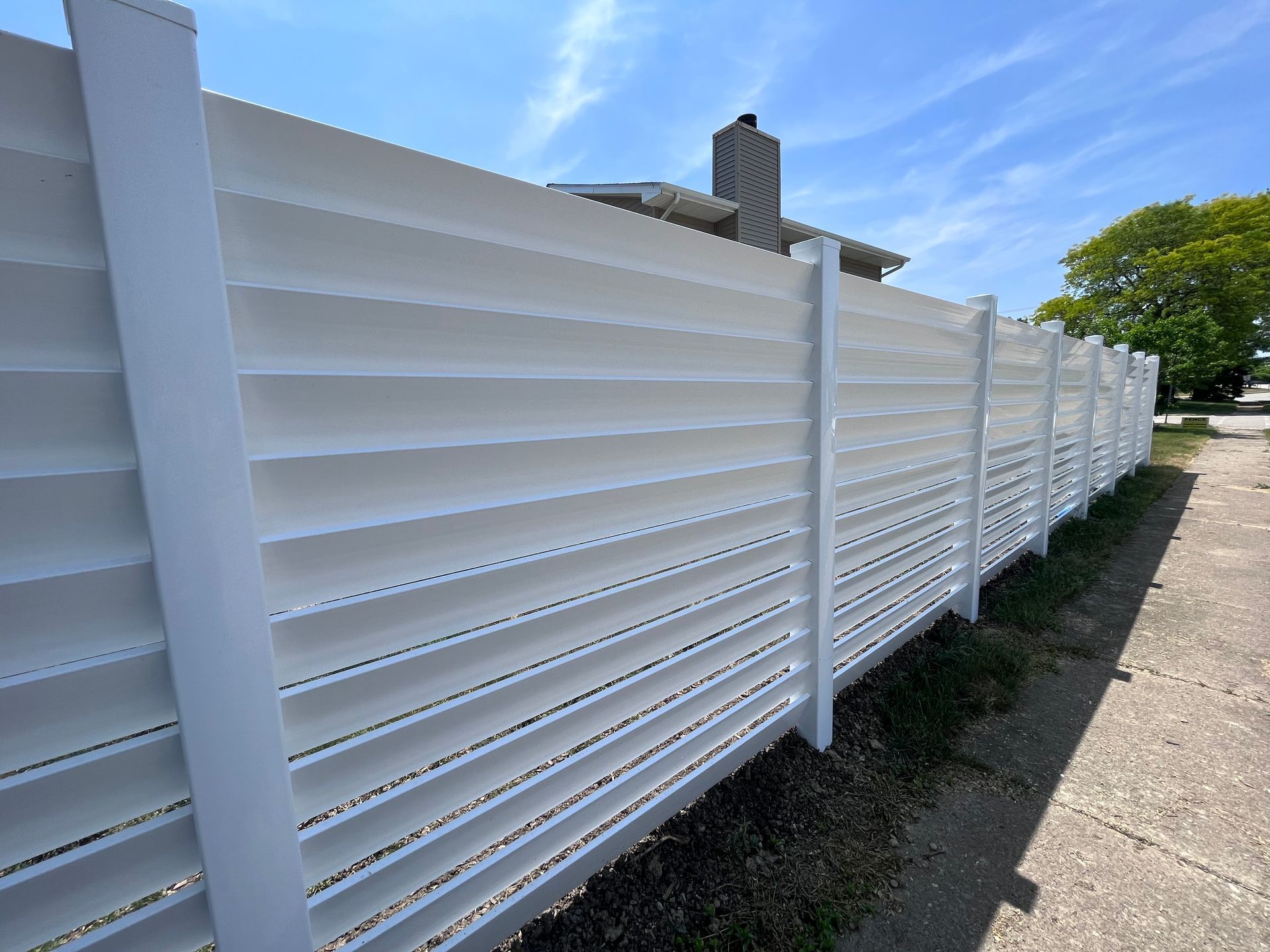 horizontal fence installation illinois