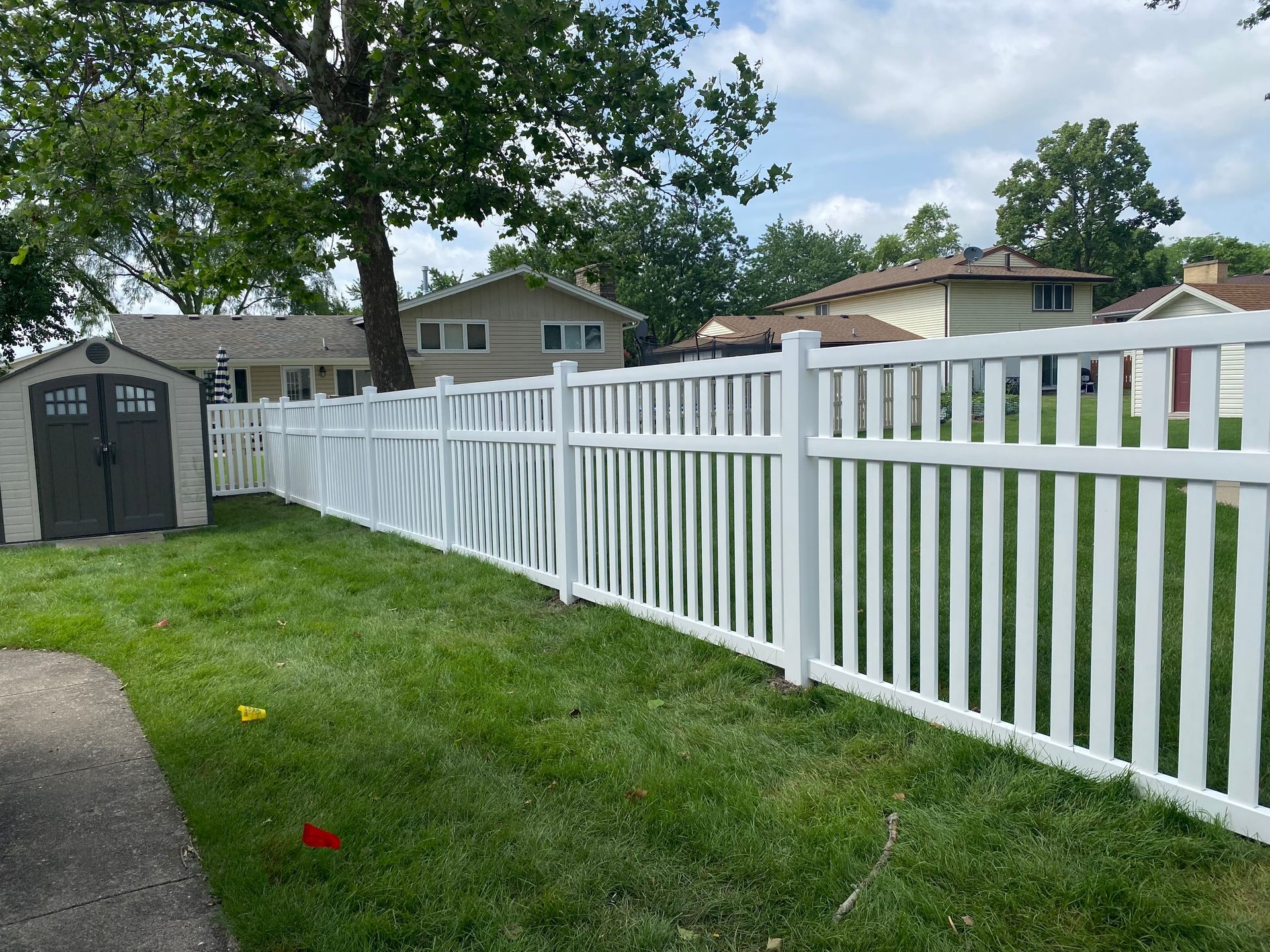 semi privacy vinyl fence installation Illinois