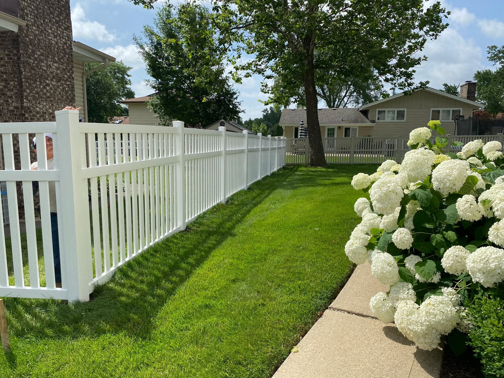 semi privacy vinyl fence installation Illinois