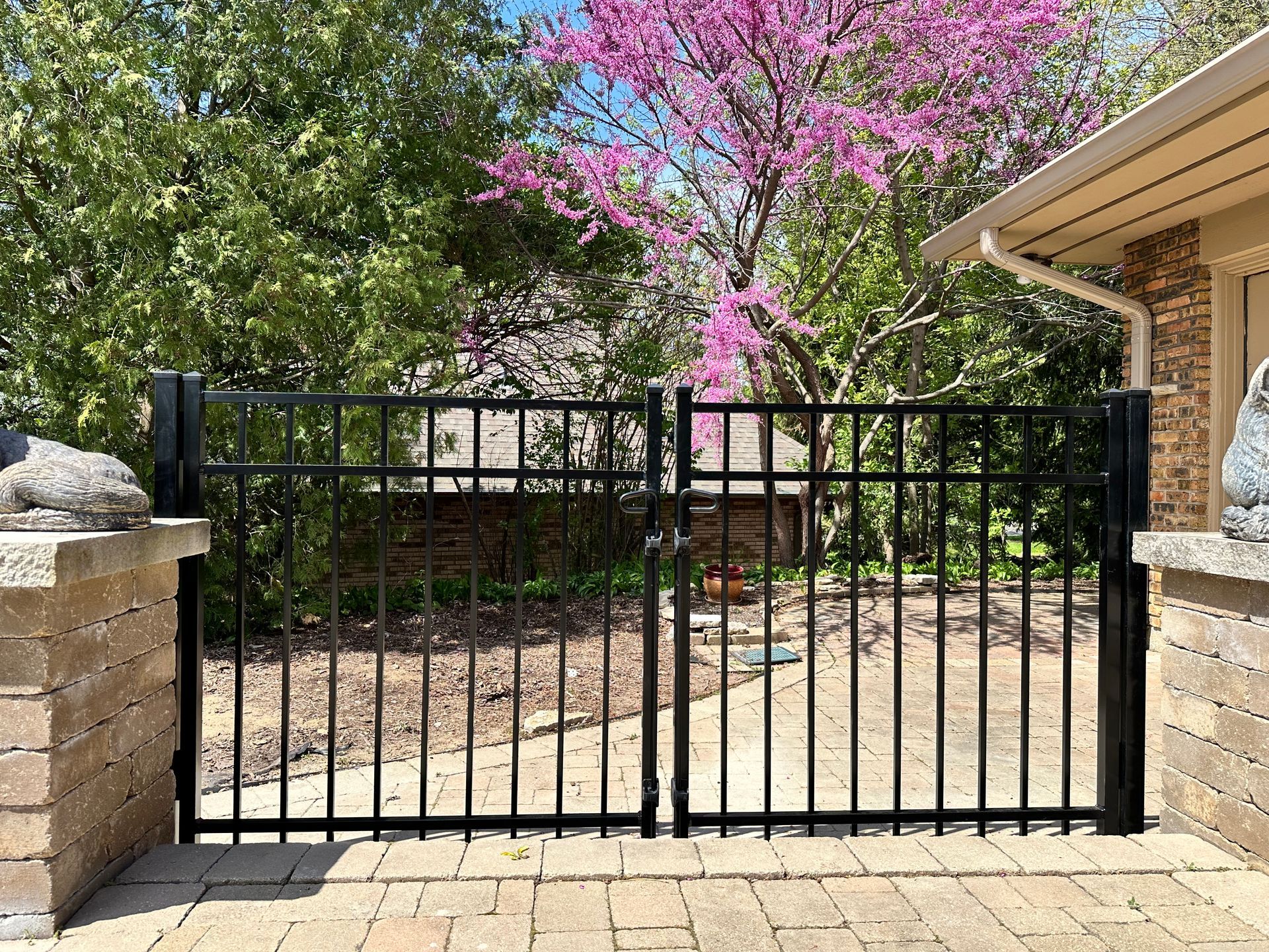 aluminum fence installation Illinois
