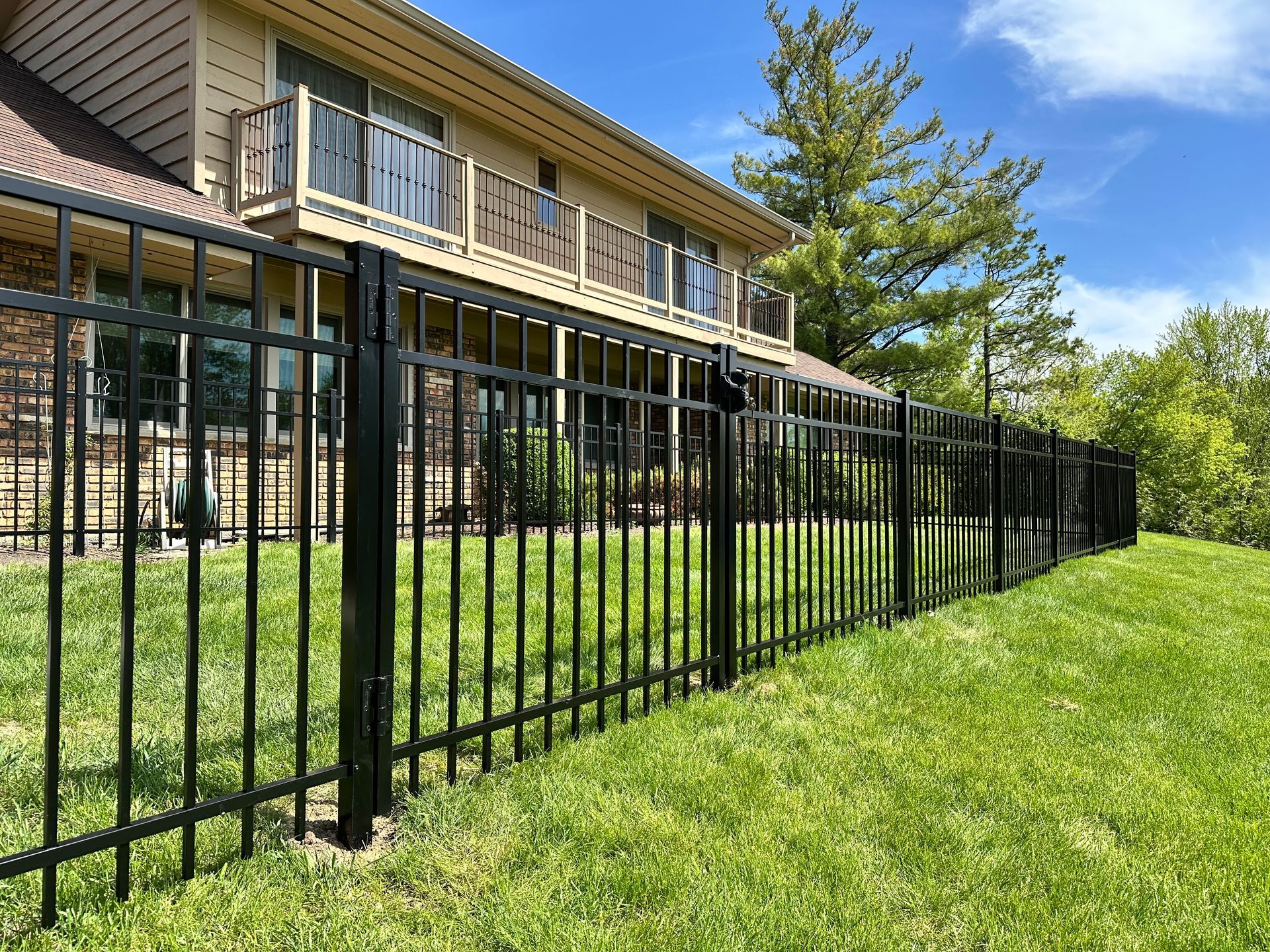 aluminum fence installation Illinois