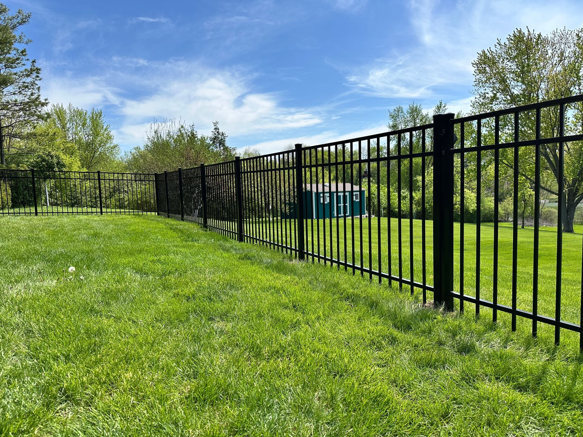 aluminum fence installation Illinois